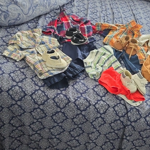 Kids Matching Sets - Assorted Colors - Picture 2 of 3